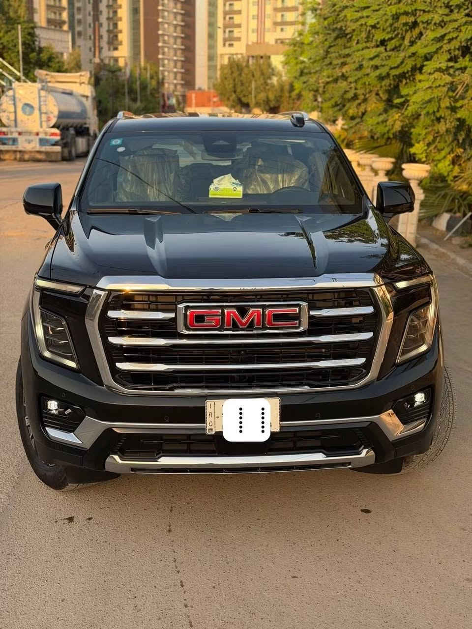 اخت الزيرووو ماشيه 15 الف كيلو بعدها بالضمان شركه المنصور
جمسي الفيشن موديل 2025 
رقم بغداد ب اسمي تحويل ثاني يوم 
مواصفات الجمسي معروفه والسياره حلوه ونضيفه 
مكان السيارة بغداد الغزالية 
للاستفسار *********** واتساب
