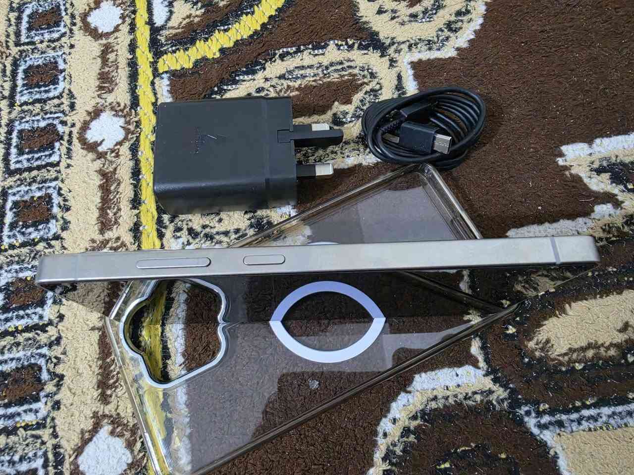 S25 الترا • ٢٥٦ • ضمان الوطني