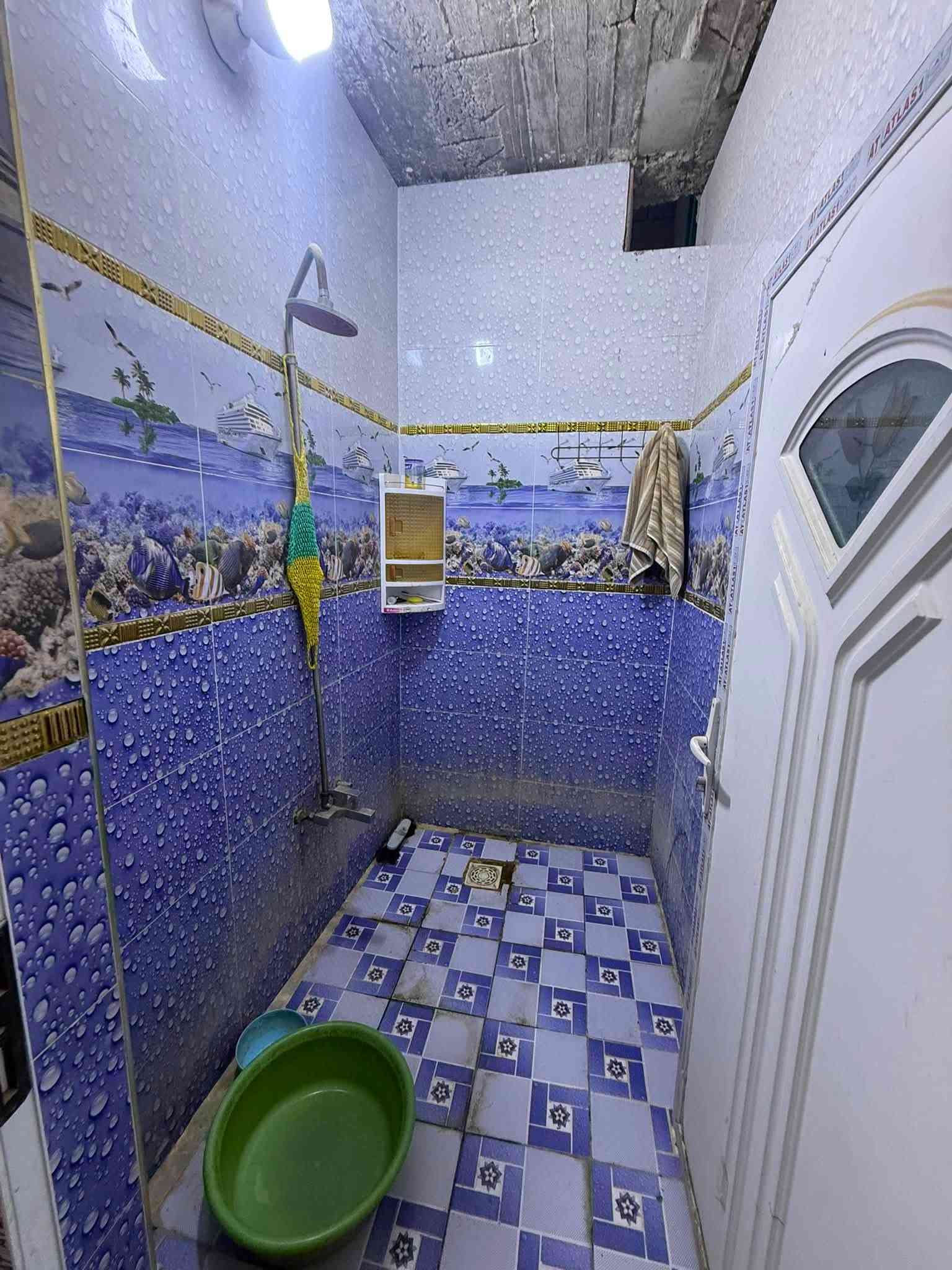دار للبيع ١٠٠م طابو صرف الوحدة/سيد عزال رابع بيت عن الشارع العام بغداد_واسط
بسعر ٦٠ مليون وقابل للتفاوض 
للاستفسار ***********
