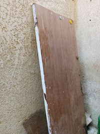 باب خشب • مستعمل • واتساب