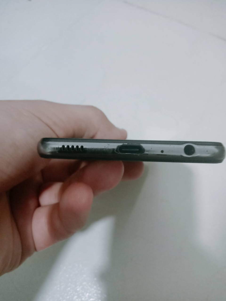 السلام عليكم
جهاز Samsung A52 للبيع استعمال قليل ما مبدل كلشي 100%100 مواصفات بل الصورة 
مكاني السماوه
للتواصل واتساب ***********

نص مكتوب في الصور:
- SAMSUNG Galaxy A52
- أداء قوي .. كاميرا احترافية .. تجربة مميزة
- مواصفات الجهاز
- الشاشة
- Super AMOLED
- بحجم 6.5 بوصة
- FHD+ (1080 x 2400)
- معدل التحديث 90Hz
- المعالج
- Qualcomm Snapdragon 720G
- ثماني النواة
- بتقنية 8 نانو
- الذاكرة
- الرام: 8 جيجابايت
- التخزين: 128 جيجابايت
- (قابل للتوسعة حتى 1 تيرابايت)
- الكاميرات الخلفية
- (الرئيسية) 64MP
- (زاوية واسعة) 12MP
- (ماكرو) 5MP
- (عمق المجال) 5MP
- الكاميرا الأمامية
- 32MP
- البطارية
- 4500mAh
- شحن سريع 25W
- نظام التشغيل
- Android 11
- One UI
- الاتصال
- 4G / LTE
- Wi-Fi / Bluetooth 5.0
- NFC
- مميزات أخرى
- مقاومة للماء والغبار
- معيار IP67
- بصمة أصابع مدمجة بالشاشة
- كاميرا رباعية
- 64MP
- صور أكثر وضوحاً
- وتفاصيل دقيقة
- شاشة AMOLED
- 6.5 بوصة
- ألوان زاهية بالحياة
- وتجربة مشاهدة رائعة
- بطارية قوية
- تغذيي معك
- طول اليوم
- شحن سريع
- 25W
- تدعم شحن سريع
- لأغلب سرعة
- تفاصيل الكاميرا الخلفية
- تصميم أنيق ومريح
- منفذ الشحن ومكبر الصوت
- متوفر بعدة ألوان
- سامسونج .. دائماً للأفضل
- جودة عالية
- توصيل سريع
- ضمان حقيقي
- السعر
- 175
- وي مجال
- حول الهاتف Galaxy A52 تعديل رقم الهاتف غير معروف اسم المنتج Galaxy A52 اسم الطراز SM-A525F/DS الرقم التسلسلي RZ8T21ET9XR IMEI (الفتحة ١) 354550809458207 IMEI (الفتحة ٢) 357276399458202 معلومات الحالة معلومات قانونية معلومات البرنامج معلومات البطارية هل تبحث عن شيء آخر؟ تحديث البرنامج إعادة الضبط