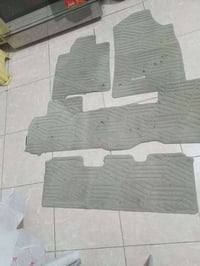 ارضيات سيارة • اصلية • مستخدمة