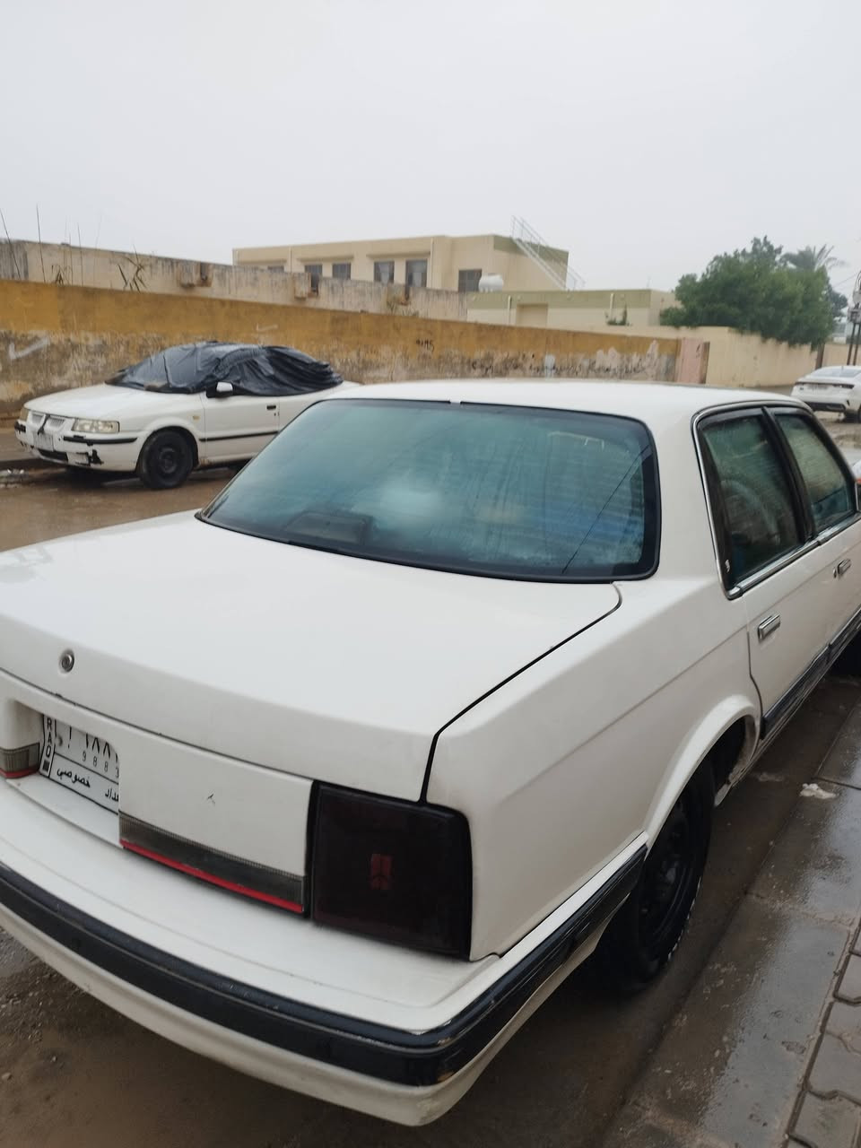 السلام عليكم للبيع
اولدز موبيل موديل 1990 رقم بغداد لون ابيض صبغ عام بدون ضرر فقط صبغ جماليه حداديه تايرات باتري مكينه كير كله جديد السياره مكينه بلاديه وكيرها بلادي السياره حلوه نقصها فقط كمبريسر تبريد منضومه مابيها شي جديده شاشه وكامره وحساسات خلفيه كهربائيات شغاله لايت زنون عالي ناصي دوشمه جلد تركي السياره حلوه ونضيفه للاستفسار /***********
