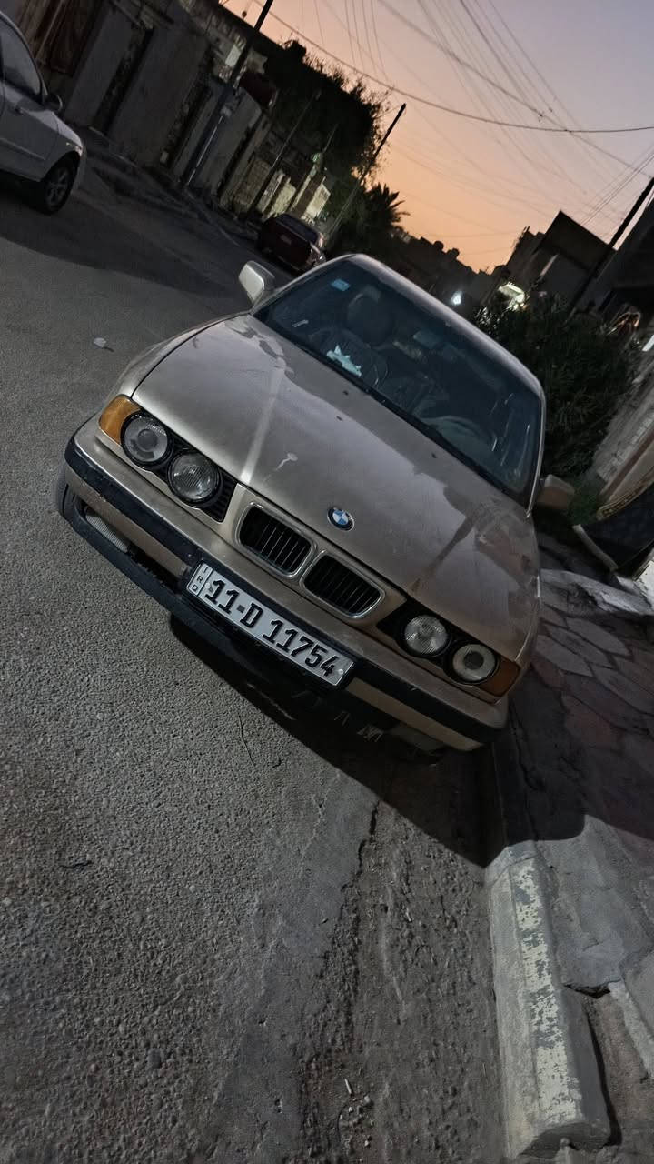 للبيع او مراوس كير مكينه بحاله جيدة موديل 1991 نوع المكينه مفتوح تبريد شغال بعض النواقص بسيطة السعر 40  ناصرية الاسكان الصناعي
***********

