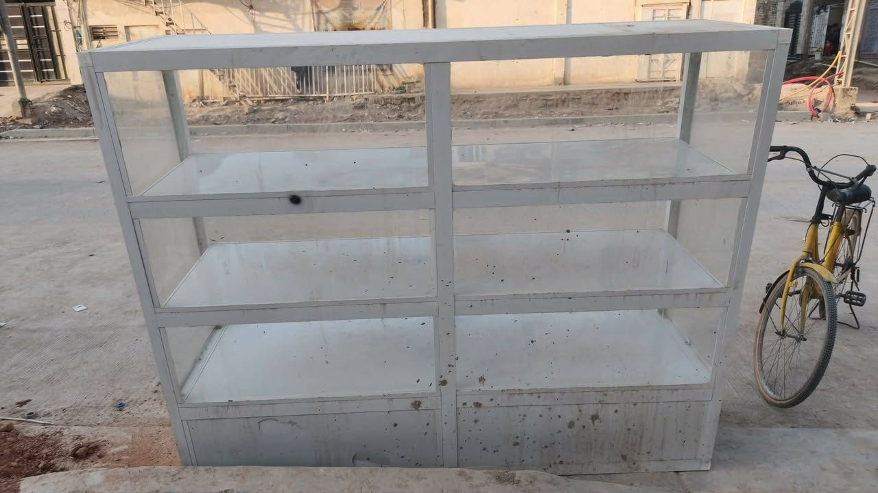 السلام عليكم ميز الالمنيوم بعده جديد ما مستعل غير خير واحد الي يريده يتواصل عل هذا الرقم ***********
