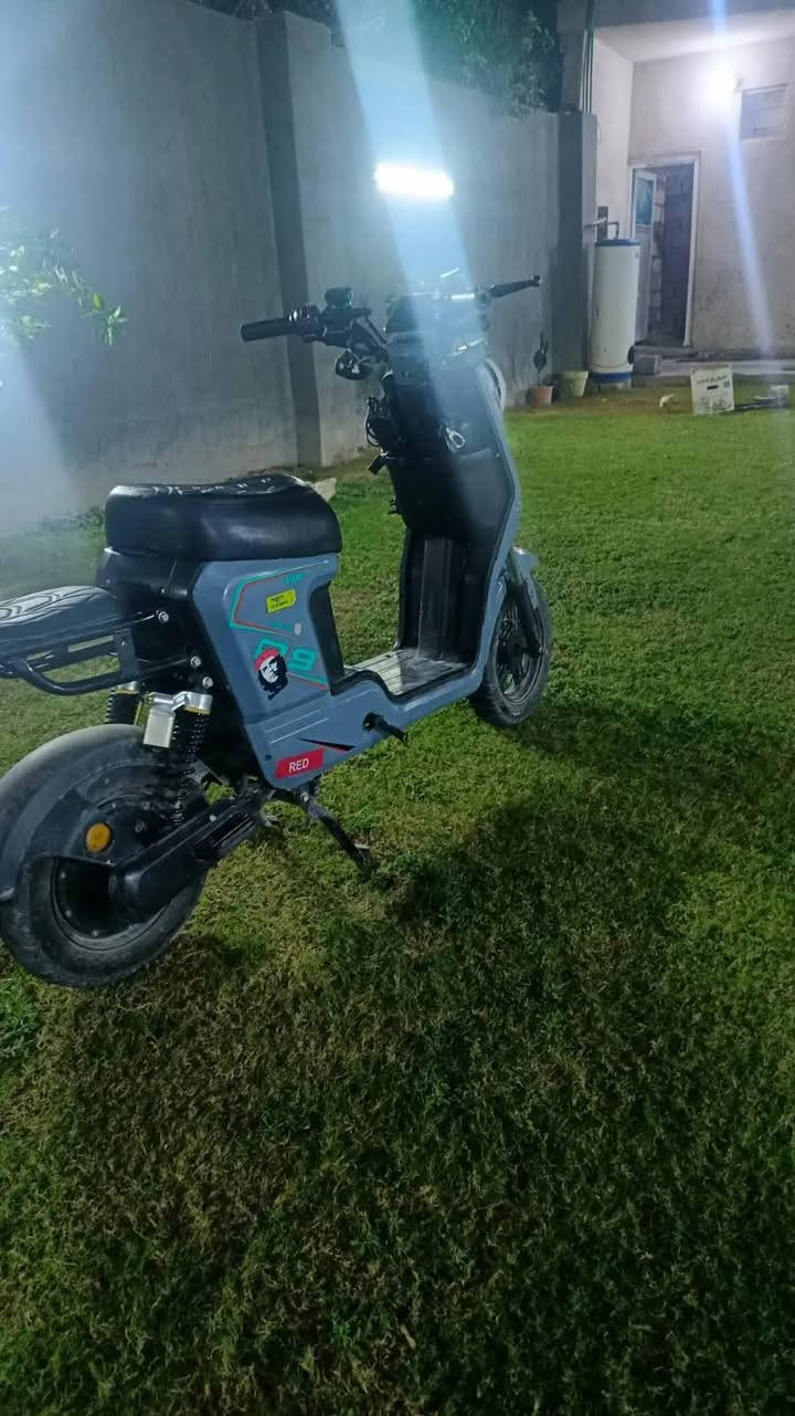 دراجة شحن R9 • بطاريات جديدة • ٤ سرعات