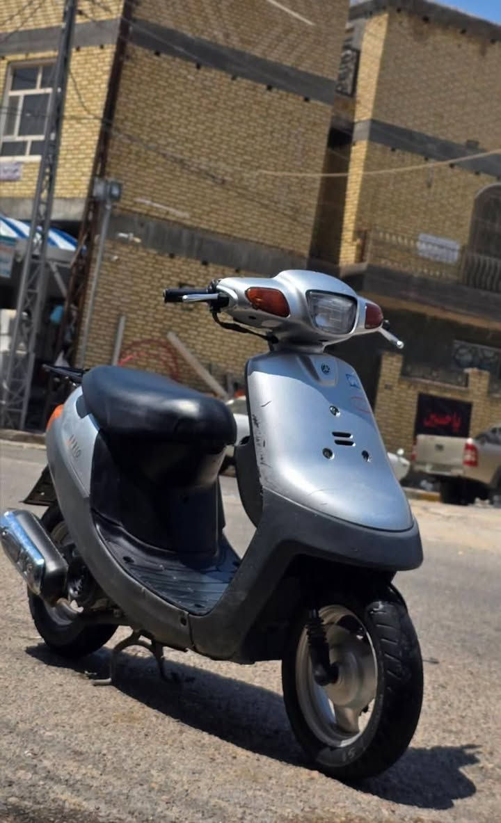 بتره خطين نضيفه طالعه حاويه صالرله 6 اشهر سعر 400 شغاله من الطول لطول ***********
