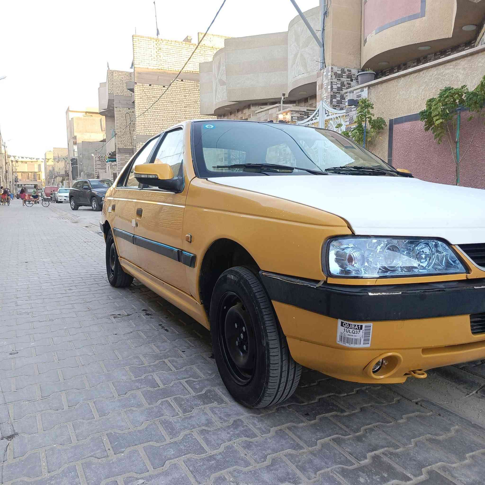 سلام عليكم بيجو 405 لميس موديل 13 للبيع فقط سعرها 31 مكانها الشعله هيئه مصفره ‏‪***********‬‏
