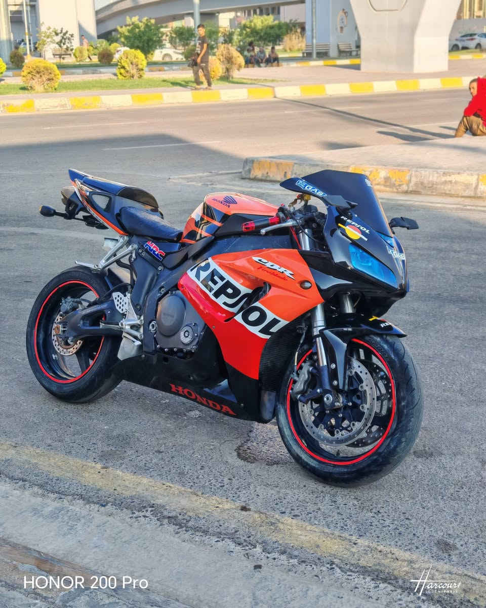 السلام عليكم

هوندا RR1000

مكفوله كفاله عامه

1234 بطناش شلع صاروخ

بدون اي نقص

حماوه ثابته 85c

دهن أصلي مي اصلي

وياه زوج تايرات جدد

وياه تخم كفرتات جدد احمر

ويها ستاند اصلي

ويها جادر اصلي

السعر 25 من اخير بيع نقد فقط

*********** صلاح الدين تكريت
