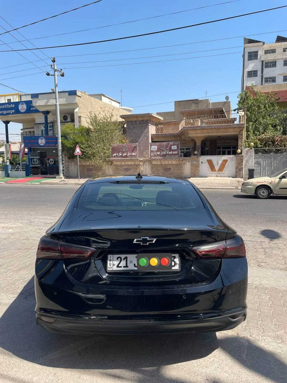 کـــــوردی 
تەنها فرۆشتن 
کۆد / ٥٢٠ 
شوفرلێت مالیبۆ 
ئەمریکی / ٢٠٢١ 
م / LT بلاک سنیکەر 
ڕۆیشتن / ١١٧ هەزار کم 
ڕەقەم و سەنەوی نوێ ٢٠٢٨ 
مەکینە / V4.15 تۆڕبۆ ، کەپس 
بۆنیت چاملغ و دەرگا سەکن سبغ 
ئێڕباگ سیستەم ، کەمەک ناوگرتن 

نــــــرخ / ٩٨ $ 
هەولێر /*********** 

عربي 
فقط بیع 
شوفرلیت مالیبو 
آمریكی / ۲۰۲۱ 
م / LT بلاك سنیكر 
ماشي / ۱۱۷   آلف كم 
محرك كبس / V4.15 تیربو 
رقم و سنویە جدید ٢٠٢٨ 

بولنت جاملغ و باب سکن سبغ 
شویە دواخل خفیف ، 
ایرباک سیستم

سعر / ٩٨ 
عنوان اربیل 
واتس اب /*********** أربيل, العراق

