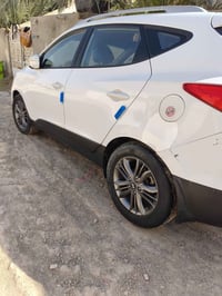 سياره توسان موديل 15 خليجي مكفولة رقم بغداد بسمي مكان بغداد 0771940570...