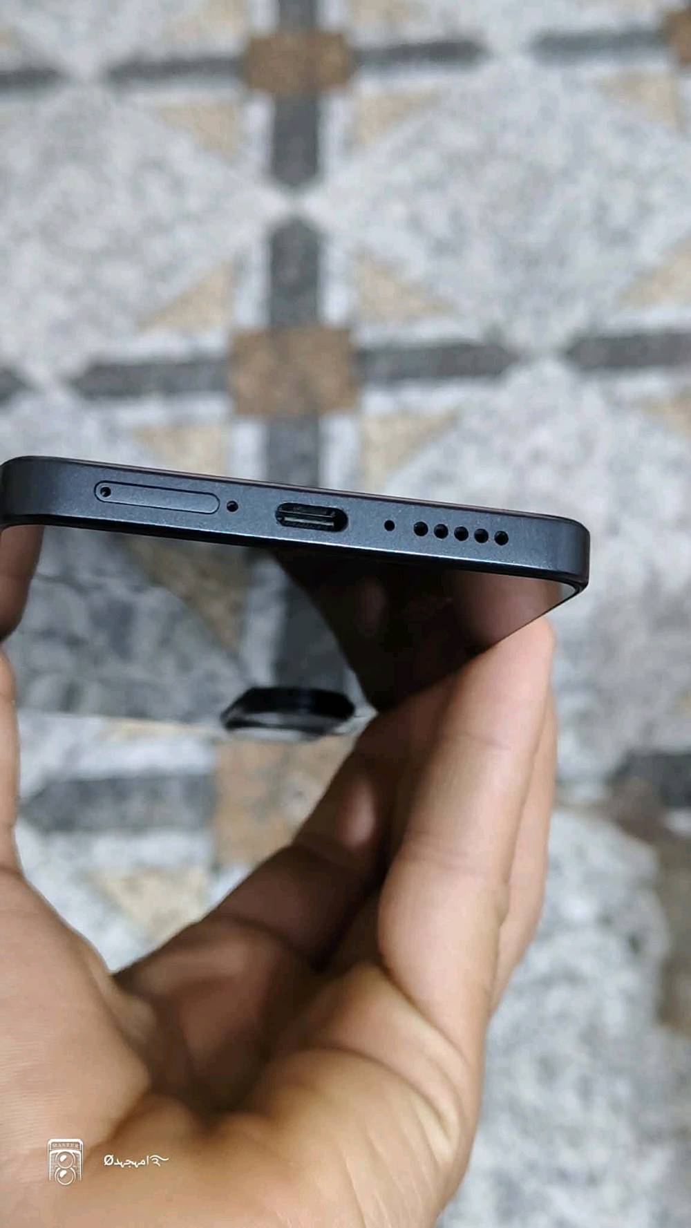 جهاز poco x7 pro  ذاكره 528 استخدام شهر ملحقات كامله  اتصال استفسار أكثر كربلاء ملحق الشبانات بزل الثاني 500 وبي مجال دبل سيم كارت