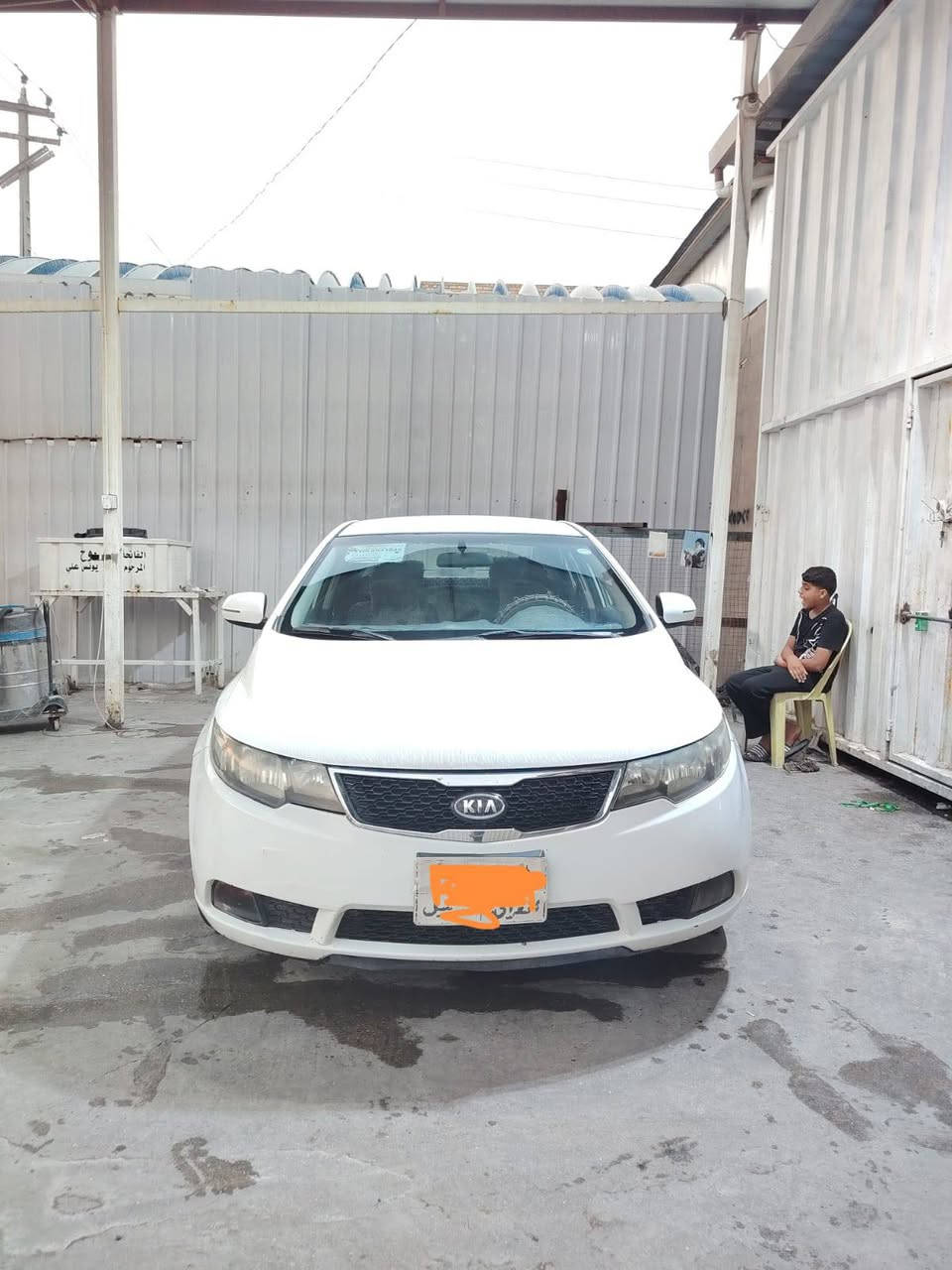 ​🚗 للبيع: كيا سيراتو موديل 2013
اللون: أبيض

​البدي: صبغ بالجاملغ الخلفي + تكحيلات واشخوط خفيفة

​المحرك: جاهز

​الكير: جاهز

​الداخلية: نظيفة جداً، حلوة ومرتبة

​الرقم: أربيل

​ملاحظة: سيارة مال جناي

​📍 للتواصل والاستفسار:

الاتصال على الرقم التالي: ***********
