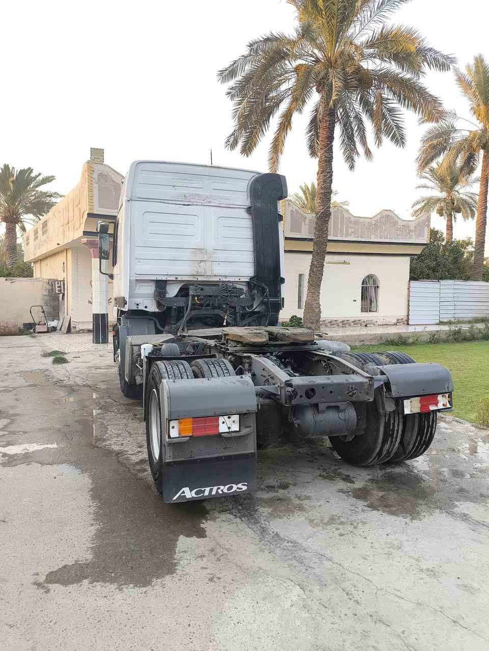 سلام عليكم كتروز ميكه للبيع موديل 2001
حجم 18/40 كير 240ابو اجنحه مربوطه فلات تك تأير سنويه ل سنت 29 سياره جديده رجاعن ل موو شراي لا ينتصل لستفسار نتصل علا هذه رقم 0751343516

‏‪‏‪***********‬‏
