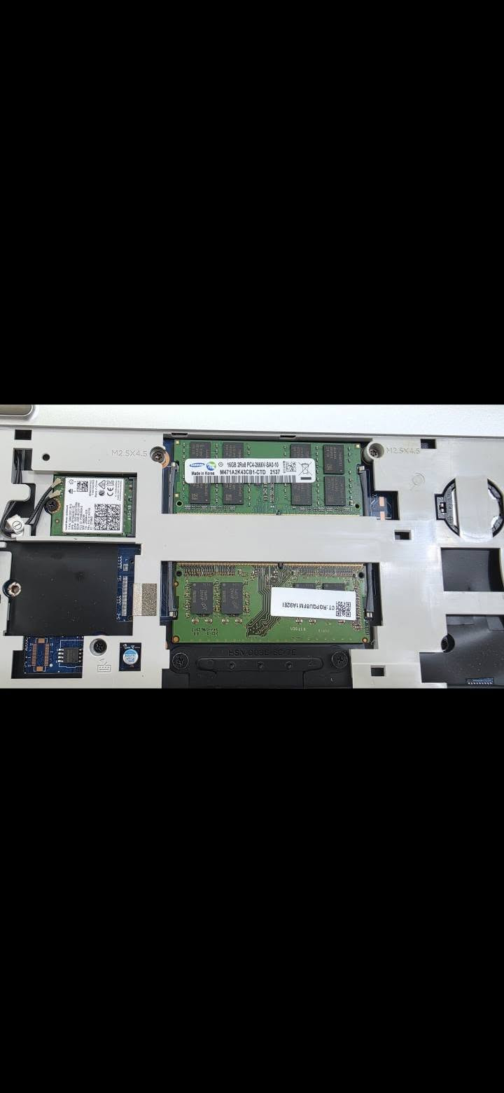 ​المعالج: Intel® Core™ i5-8250U (الجيل الثامن)
الرام: 24 غيغابايت DDR4
​التخزين: هارد SSD بسعة 256 غيغابايت
​الشاشة: 15.6 بوصة Full HD (1920×1080)
​كارت الشاشة: Intel® UHD Graphics 620
​النظام: Windows 11 Pro (مفرمت جاهز للاستخدام)
​مع شاحنة اصلية و جنطة
السعر: 330,000 دينار عراقي و بي مجال
📍 الموقع: النجف الأشرف لا يوجد توصيل
📞 للتواصل: ***********

نص مكتوب في الصور:
- [ 🏆 موصفات لابتوب HP برو بوك المتميزة 🏆 ]
- 🔲 موديل الجهاز: HP ProBook [
- 💻 المعالج: Intel Core 🏆 أداء قوي ]
- 💾 ذاكرة العشوائية: 16 جيجا بايت RAM [ سرعة عالية ]
- 💽 تخزين: 250 جيجا بايت SSD ⚡ إقلاع فوري ]
- 💻 شاشة: 15.6 بوصة FHD [ 📺 صورة واضحة ]
- 🔋 بطارية: 40 واط / ساعة [ 🔋 تدوم طويلاً ]
- 📞 للاستفسار والطلب: 000 000 00000 (00+)
- ✔️ جودة مضمونة
- 🎯 سعر مناسب