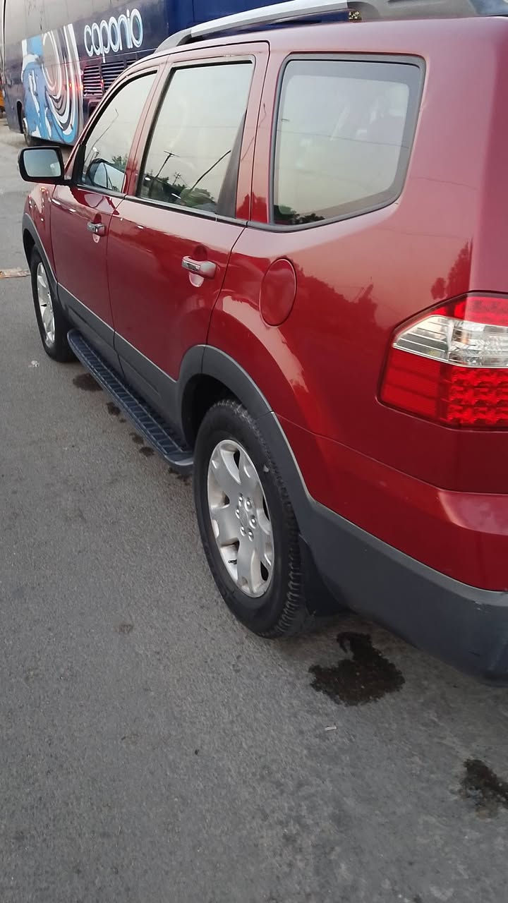 السلام عليكم
كيه مهافي 2009 خليجي 
كامل مواصفات رقم بغداد انكليزي بسمي 
تبريد 
سنويه لل30 سكن بغداد غير متواجد عالفيس 
***********
110$
