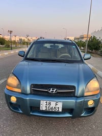 توكسان خليجي • ٢٧٠٠ • فول مواصفات