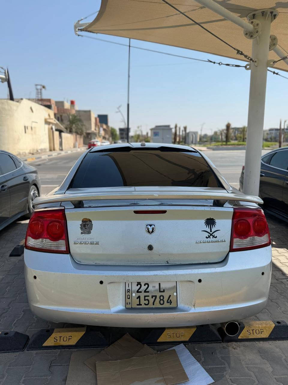 السلام عليكم دوج جارجر 2010 خليجي سيارة جديدة بمعنى الكلمة مكفولة من الحادث والصبغ والتبديل فقط باب الصدر صبغ جاهزة مكينة كير حدادة تبريد تخم تاير محرك 3500 السعر 95 العنوان البصرة المعقل رقم الهاتف *********** البصرة, العراق
