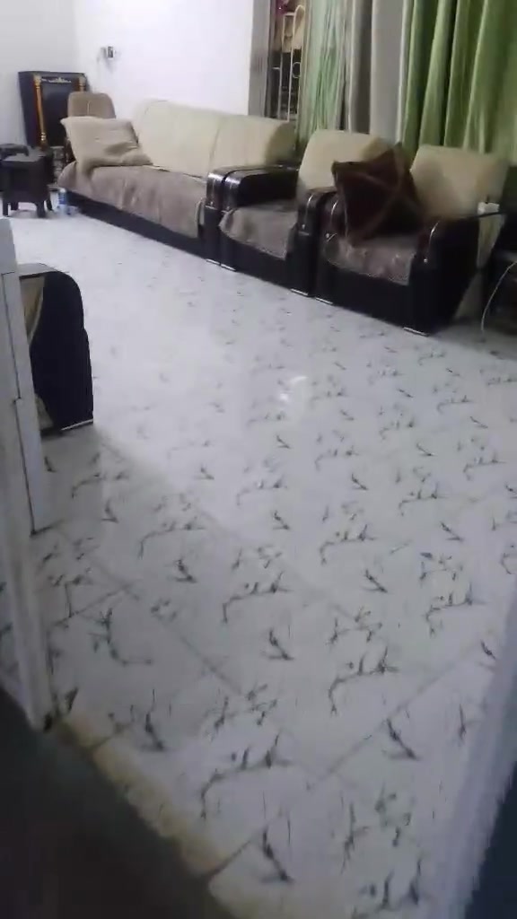 للبيع بيت في الحله وردية خارج  (منطقة فلاح المشعل)
​المساحة: 350 متر
​السند: طابو زراعي (سند 25، تحويل مباشر)
​الخدمات: متكاملة بالكامل
​التفاصيل: 3 غرف نوم، صالة، مطبخ، استقبال، صحيات داخلية وخارجية، وكراج. (حي سنكي كامل).
​السعر: 45 (مع مجال بسيط)
‏‪***********‬‏
