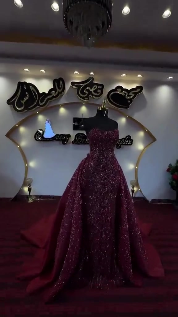 مجمع قصي • فساتين فخمة • عرائس
