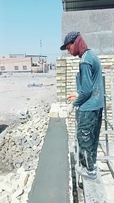 السلام عليكم
كرسته وعمل 
الرقم. ***********
