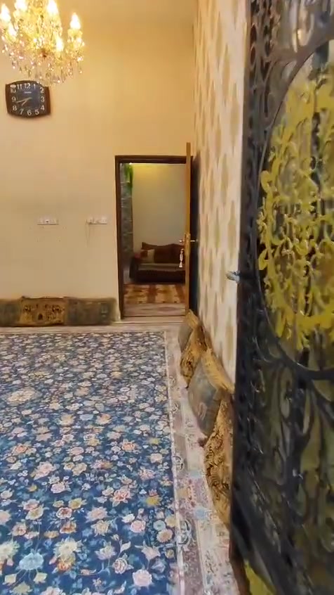 بيت بالرديني قرب مشروع الماي مساحه 106 بلديه طابقين كامل بيع مستعجل 160 بي مجال ***********
