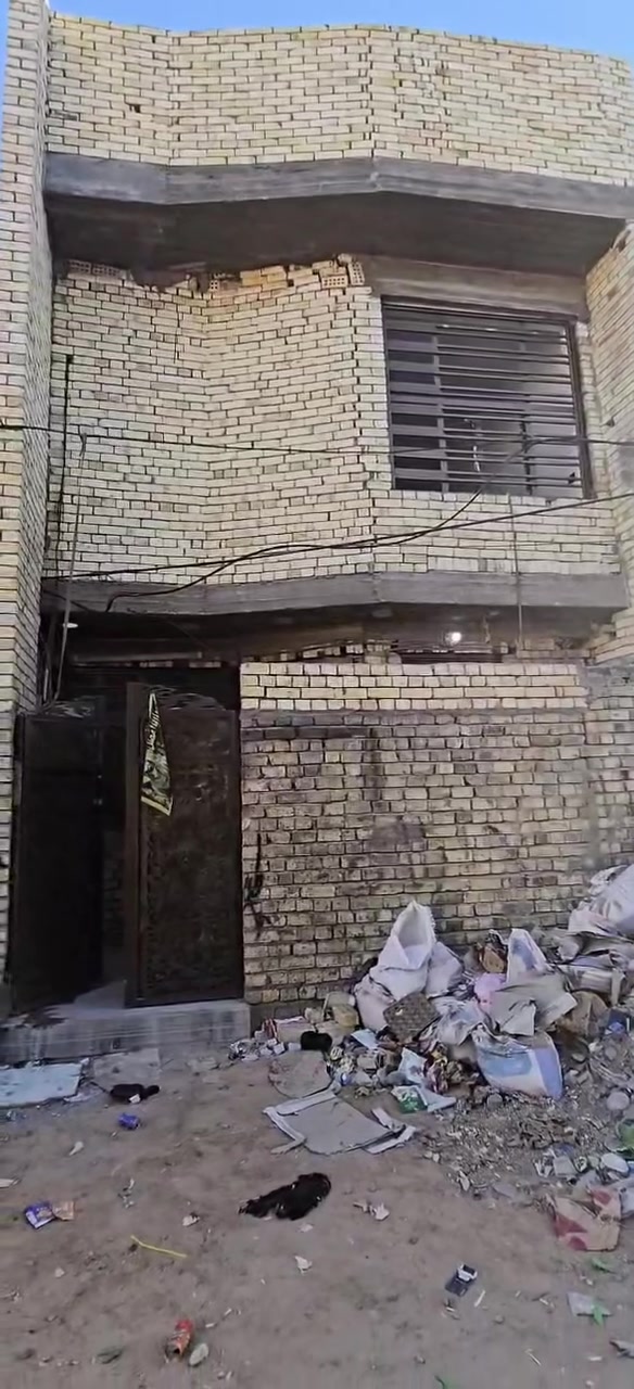بيت البيع مساحه 98 متر ام الكبر طابقين ونص لاستفسار
***********
