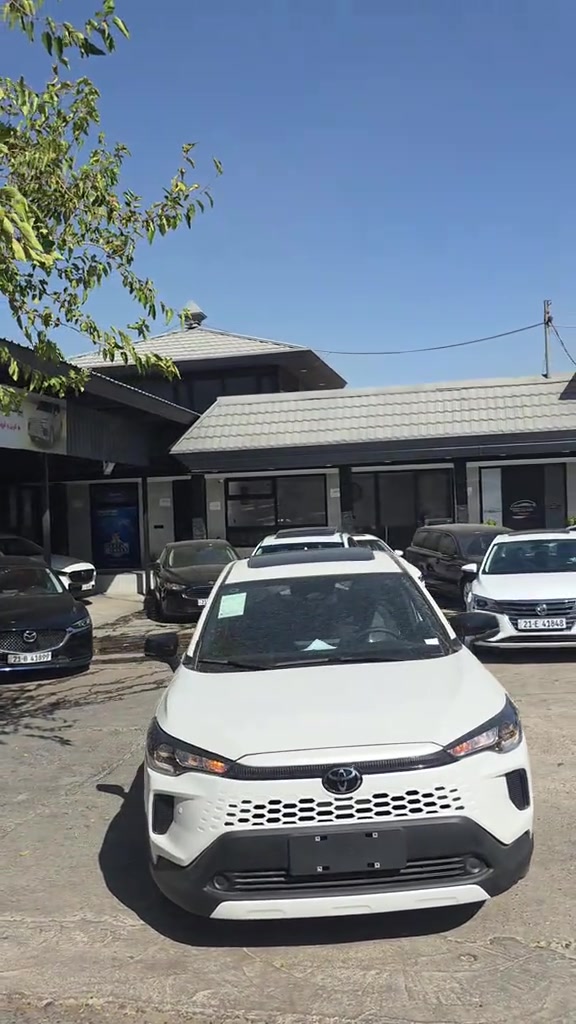 تویوتا کڕۆلا کروز ـ2026 شکڵ گۆراوە بی بۆیاخ مواصفات فول فولە بلاجکتۆر ، صلاید ، لایت زینۆن ، ویل کەپ ، ڕادار ، ئاوینە ڕادار ، ئاوینە ئیشارات ، دەسک بصمە ، کوشن جلد ، کوشن کارەبا ، شاشە گەورە ، گیچ ئەلیکترۆنی ،  کوشن جلد ، بریک بصمە ، بصمە ، کامیرە 360 ، بگ لایت لید ،  5 کامیرە ـ0.00 Km مەکینە 2.0 HEV بۆ زانیاری زیاتر کۆمینت یان پەیوەندی بکە ☎️.  *********** 📞 *********** 📞 ناونیشان سلیمانی شەقامی مەلیک محمود  Salahaddin Auto — معرض صلاح الدین  https://maps.app.goo.gl/GTqjTbohj8BvP

