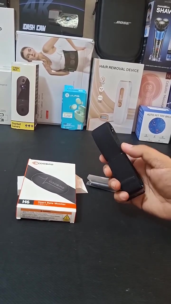 جهاز Coospo H6 هو حزام صدر لاسلكي دقيق لمراقبة معدل ضربات القلب أثناء التمرين
السعر 10
اذا عجبك شي حاول تتواصل معنا
توصيل جميع المحافظات
للطلب والاستفسار التواصل على الماسنجر 
او الواتس ***********
