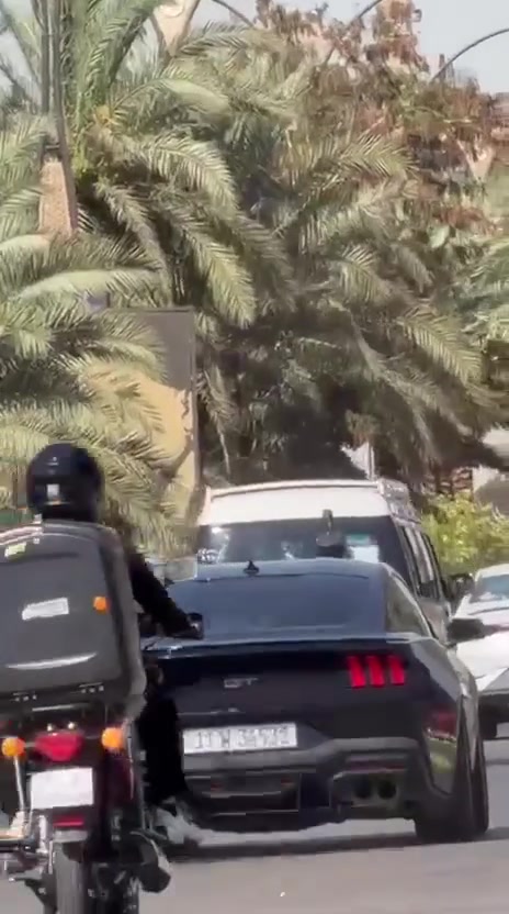 السيارة فودر موستنك GT موديل 2024 شكل ال2025 ماشية 12 الف حقيقي حجم المحرك 5000 الحادث موضح بالصور رقم بغداد تحويل مباشر
***********
