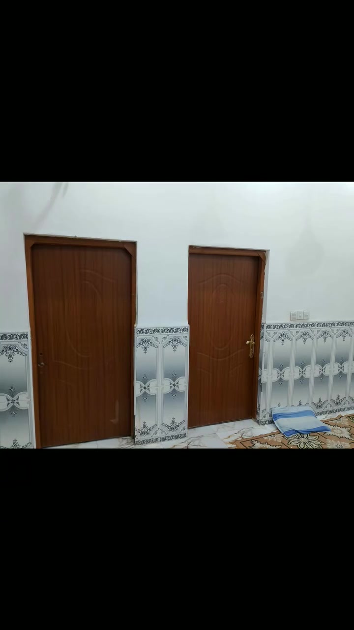ذي قار بيت مساحه 100 ركن  قريب عل شارع لعام كلش  طابوك غرف 2 
صاله مطبخ  ستقبال 
لبيت زراعي سيد دور حمزه عل شارع لعام كلش  مقبال مطحنت #ذي_قار #عقار #العراق #زها_حديد

