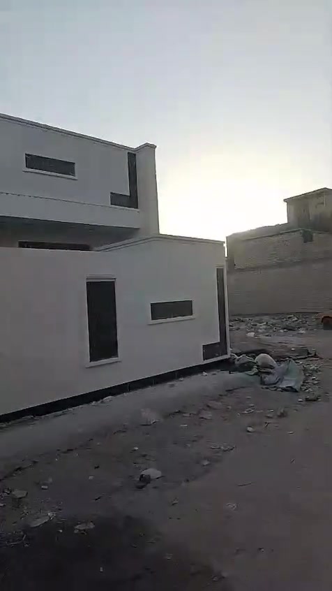 للبيع 200 متر طابق ونص سعر 137 ضباط ثانيه زراعي بلديات بظهر معسكر البلديات شارع 20 المبلط بالفرع استفسار ***********

