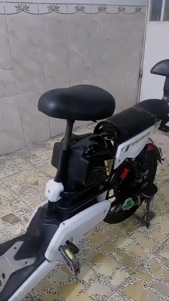دراجة شحن • أب ٣٥٠ • بطارية ضعيفة