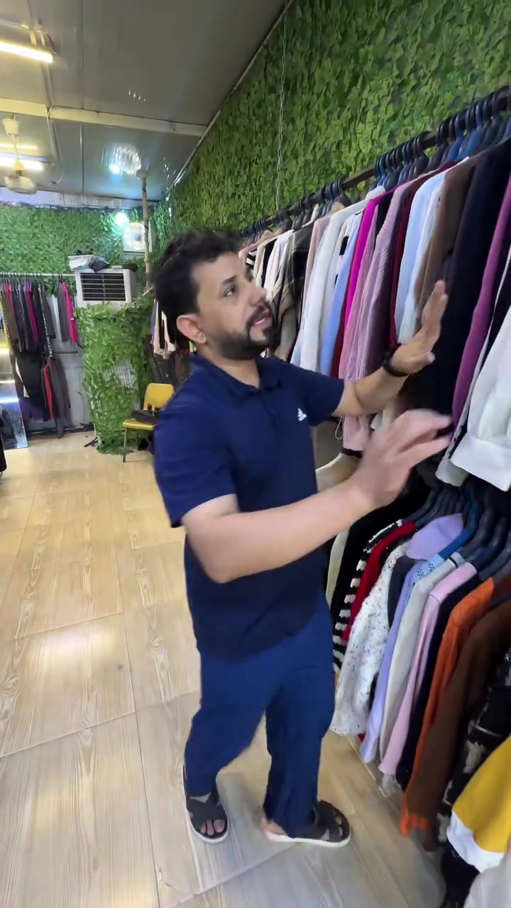 العنوان بابل الحصوه سوق الكبير خلف الجامع اسامه ابن زيد قرب العماره الدكاتره دكتور رزاق وعمران ولواحض
مقابيل رعد الكصاب مقابيل السوق  
المسكف ***********
