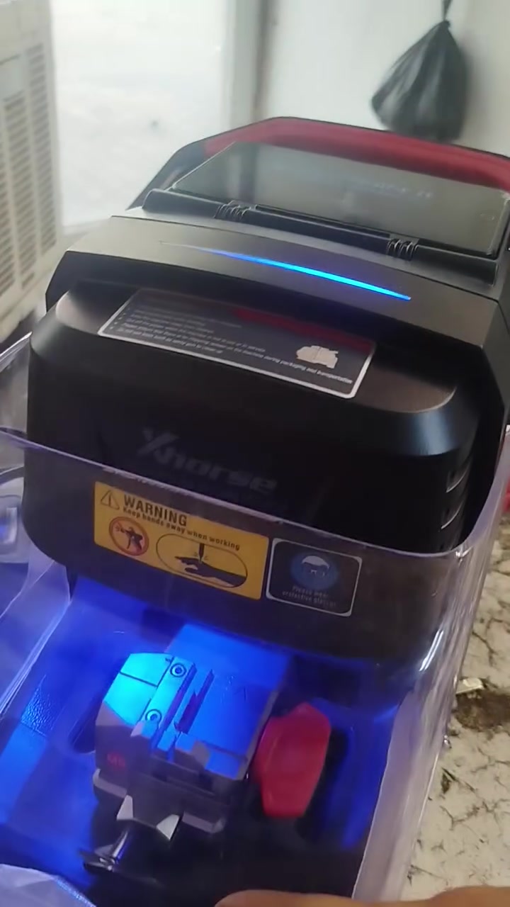 جهاذ كوندور xp005 l 
جديد مامستخدم  سعره 1850 دولار. بشرط. مكان جمجمال

*********** واتس اب.. 
***********
