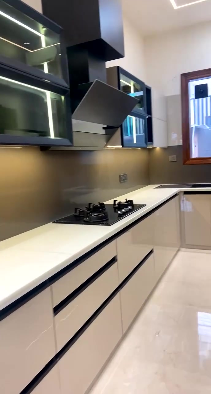 🔥 مو كل واجهة تُعتبر واجهة… بعض الواجهات تصنع هيبة المكان. 🔥
🏠 واجهة بيتك هي أول شيء يلفت نظر الناس…
🏢 وواجهة مشروعك هي أول رسالة توصل للزبون عن مستوى شغلك.
لهذا السبب، لا تختار الأرخص فقط…
اختار شخص يهتم بالتفاصيل وكأنه ينفذها لبيته.
نحن نعمل على تصميم وتنفيذ:
✨ واجهات الألمنيوم الحديثة
✨ واجهات الكلادينك
✨ الواجهات الزجاجية والزجاج المقسى
✨ الجبسن بورد والديكورات الداخلية
✨ ديكورات المطابخ
✨ التشطيبات واللمسات النهائية
🎯 شنو نقدم لك؟
مو مجرد تركيب مواد…
نبدأ وياك من فكرة التصميم، ونساعدك باختيار الخامة والتفاصيل المناسبة، ثم ننتقل إلى التنفيذ بدقة واهتمام حتى تكون النتيجة النهائية أنيقة، عملية، ومتناسقة مع المكان.
لأننا نؤمن أن:
الجودة مو بكثرة الكلام… الجودة تبين بعد ما يكتمل الشغل. 🤝
وما نريدك تتعامل ويانا لمرة واحدة فقط،
نريدك بعد ما تشوف النتيجة تقول:
"هذا الشخص أتعامل وياه مرة ثانية وأدل غيري عليه." ❤️
📸 عندك بيت، محل، شركة أو مشروع قيد الإنشاء؟
لا تحتار بين عشرات التصاميم والخامات…
أرسل لنا صورة المكان أو المخطط على الخاص،
وخلي نشوف شنو يناسبه من تصميم وخامة، ونساعدك توصل لأفضل نتيجة ممكنة.
📩 راسلنا الآن… وخطوتك الأولى تبدأ من رسالة.
واجهة تليق بمكانك… تنفيذ يليق بثقتك. ✨
التواصل واتساب او خاص 
***********
#واجهات_ألمنيوم #كلادينك #زجاج #زجاج_مقسى #جبسن_بورد #ديكورات #ديكور_مطابخ #واجهات_منازل #واجهات_محلات #تشطيبات #العراق
