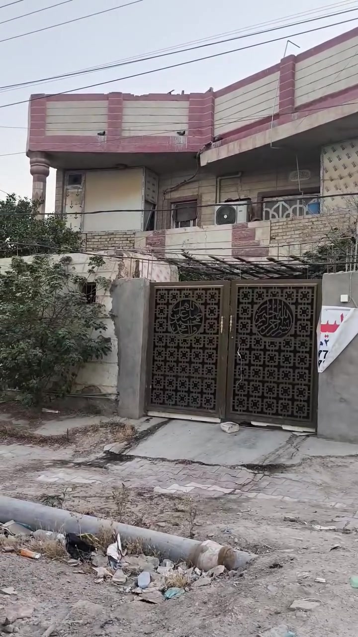 حي الشهداء الثانية • ٢٠٠م • أكثر من ٣ غرف
