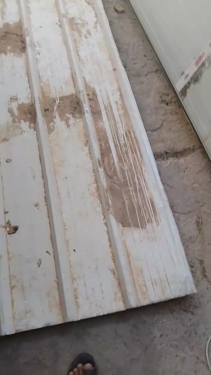 سندويش قديم ثقيل قطعتين لقطعه خمسه متر ممثقب مكان حي العامل كربلاء ***********
