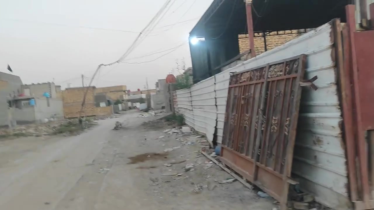يالله السلام عليكم عرضنا لهذا اليوم قطعه للبيع بالبكرلي خلف جامع سلمان المحمدي قرب قطع بيت برتو طابو زراعي سند 25 تحويل مباشر او اقرار 

 مساحتها 200 متر واجه 10 ونزال20 متر 

ملاحظه القطعه حاليا بيها مولده للمنطقه تريد ابو المولده يطلع منها تريد تأجر الموقع  الشهر 250 او 300 حسب الاتفاق والمولده تسوي وياه عقد شكد تريده يبقه يطلع من القطعه حسب الاتفاق وارد شهر مضمون وهيه قطعه مراح تنقص او اي سي

//////***********///////////*******/////

السعر 52 مليون وبي مجال 

///*********/////*************//////////

للاستفسار مراجعة مكتب عقارات حسين المعموري الكائن في البكرلي قبل جامع سلمان المحمدي 

او الاتصال على الرقم ***********  بادارة حسين المعموري
