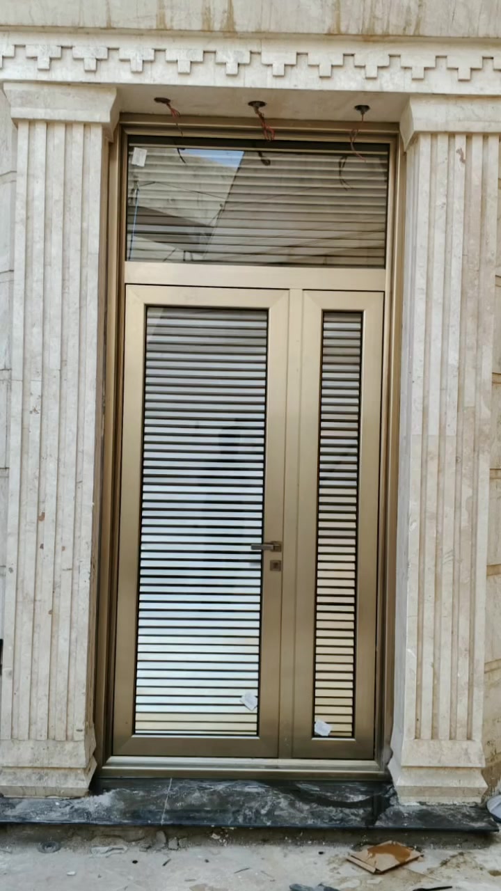 🏢 شركة دزاينر للألمنيوم 🔴
✨ تصاميم عصرية وتنفيذ احترافي للشبابيك 🪟 والأبواب 🚪 والكاونترات 🏠 والمحاجر والمدرجات 🏗️ جودة عالية 💎 ودقة بالتفاصيل 🎯 نجمع بين الأناقة والمتانة لنحوّل أفكاركم إلى واقع مميز ❤️🖤
