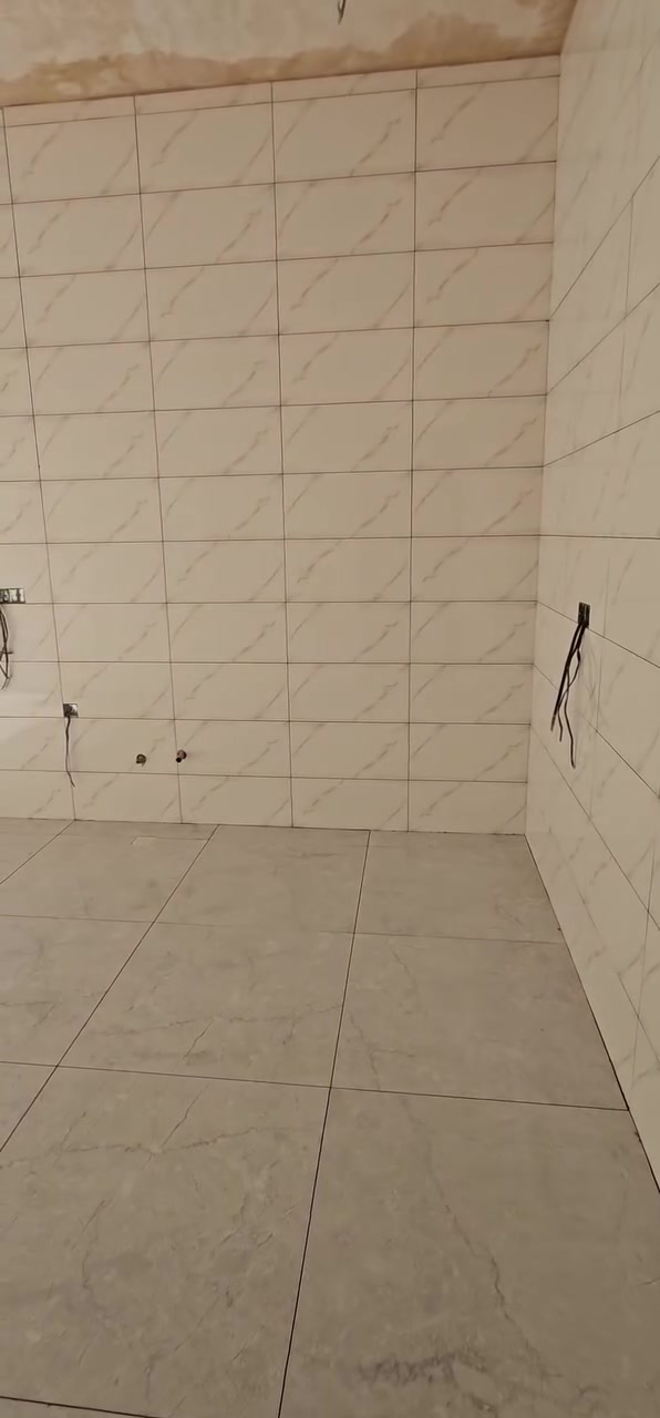 السلام عليكم خلفات 2 سيراميك مرمر شغل فول شرط فول ***********
