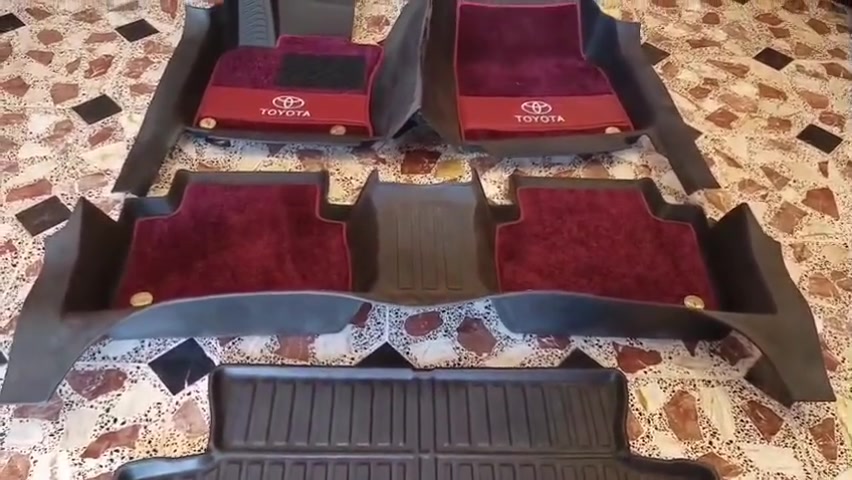 عرض خاص ارضيات كامري 19-24
ارضيات كامري بلاستك درجة أولى تغطي دوسات مع صندوق كاربت ماروني باقي اخر قطعتين 
سعر 75 الف فقط 
واتس اب 
***********
