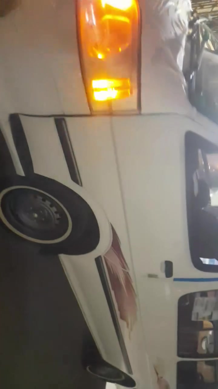 السلام عليكم فتون ١٤ اف مكينه كير اكسل تخم تاير مكفول صدر امامي خلفي مكفول دوشمه عامه 
بيها طخه بلربع يم قبق البنزين فقط بدون خياس 
بغداد حسينيه الراشديه
السعر ٩٠ وبيها مجال او مراوس جنبي عاليه
***********

هذا فقط واتس 
***********
