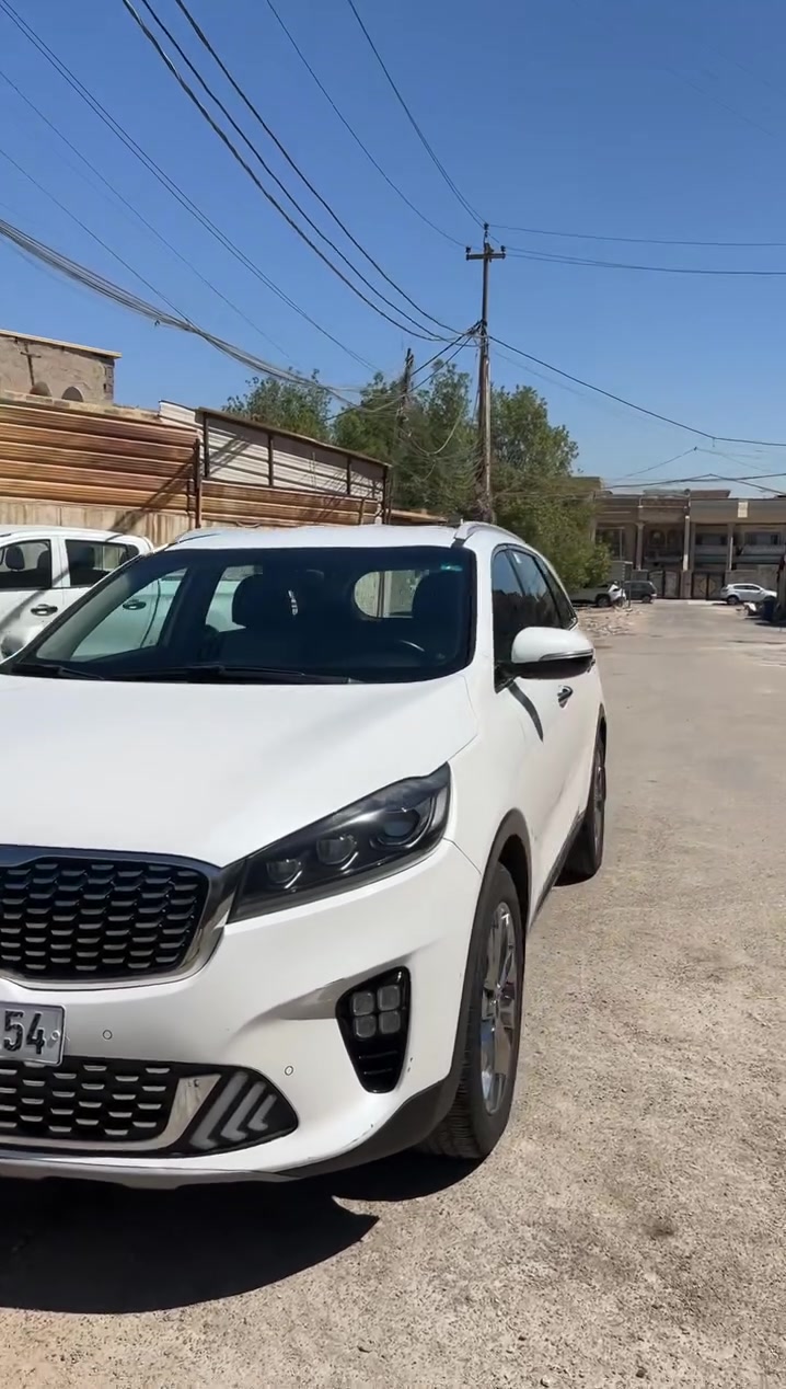 كيا سورنتو موديل 2019
السيارة خليجي

رقم بغداد 

المواصفات :

محرك ٦ سلندر 

٣ قطع تبريد 

ماشية ١٢٤ الف 

داخل جلد 

وضعيات سياقه

مقاعد وصندوق كهرباء 

لد امامي خلفي 

حساس امامي خلفي 

تحكم ستيرن جهتين

مري شفط 

إشارات ترحيب 

كار بلي 

ويل كب ٢٠

* السيارة فول مواصفات ما عدا البنراما والفورويل 

اكو ملاحظات ذاكرهم بالفيديو 

السعر 225$ وبيها مجال 

المكان بغداد البلديات 

للاستفسار : ***********
