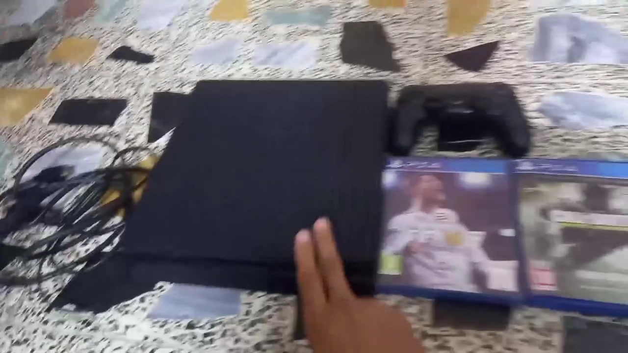 السلام عليكم عندي بلي فور سلم اونلاين نضام ١٣ مساحته ٥٠٠ بلي جديد استخدام ما استخدمه ضامه بل كنتور  كلت اخلي ابيعه مكاني بغداد كماليه  سعره ٢٦٠ رقمي ***********
