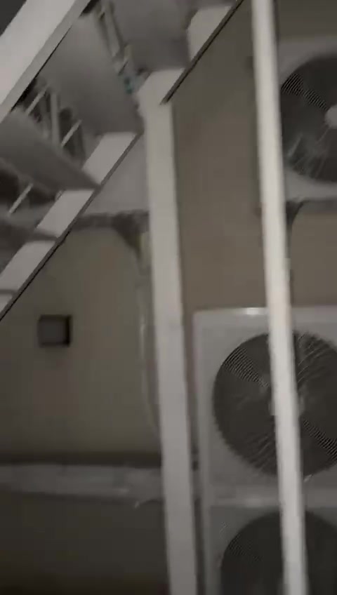 هايسنس • ٤ طن • انفيرتر