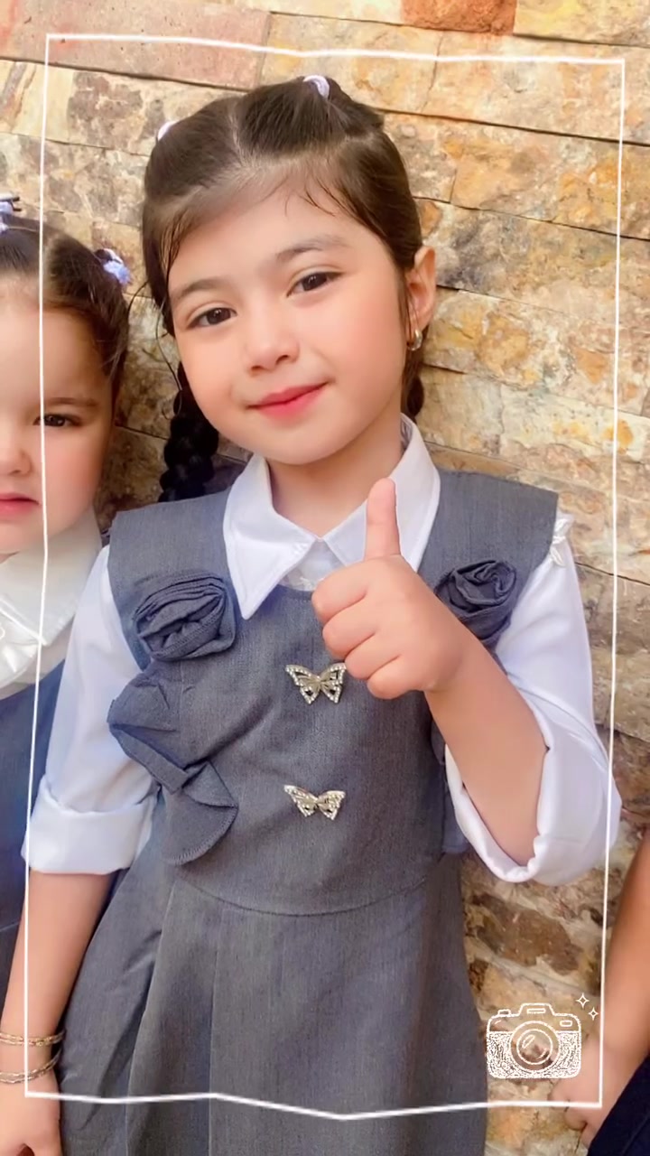 بداية عام دراسي جديد 📚✨  
وضحكة أطفالنا الحلوين هي بهجتنا 💛

التسجيل مفتوح الآن  
خلي أول خطوة لنجاحهم ويانا  
نستقبلكم بكل حب

العنوان:  
حي بساتين - شارع حي المصطفى - مقابل أفران جنى

للحجز والاستفسار:  
***********

المقاعد محدودة.. سارعوا بالتسجيل 🏫
