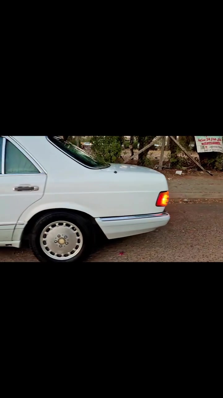 Mercedes - SE 300 - 1986
مكينه وكير ياباني3000 ديلكو
جاهزة وكاملة من الدعاميه للدعامية
بيها منضومه زنون ولايت يخبل ماصدات جديده
مغلف الداخل عوازل Arma Flex
تخم تاير جديد 
كهربائيات كلها شغالة 
تبريد ثلج 
السياره بأسمي وتحويل ثاني يوم رقم بغداد 
السعر  65$ قابل للتفاوض@
مكانها بغداد الجديده 
***********
