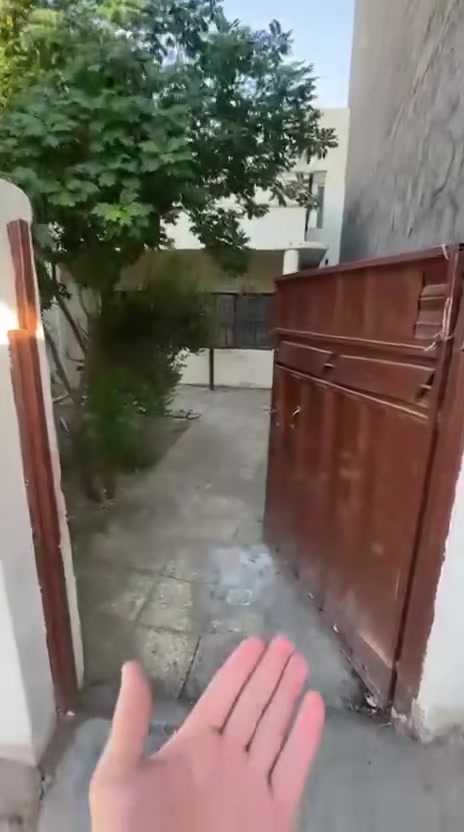 بيت للايجار الطوبجي
يصلح روضه او سكن او حضانه فرصه استثماريه مساحه ١٣٠ م
حديقه اماميه طرمه خلفيه ٣ غرف نوم بيت مكانه قريب العياده الشعبيه للاستفسار مكتب التميز ***********
