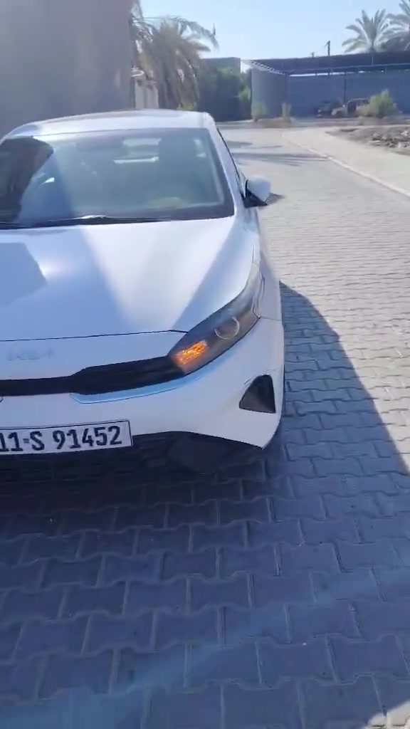 🚘 للبيع كيا سيراتو خليجي موديل 2022 فول مواصفات
🔹 رقم بغداد
🔹 الباب الخلفي تبديل شركة
🔹 الجامب الخلفي تعمير شي، قليل 
🔹 مكان السيارة: السماوة – الرميثة
💰 السعر: 135 ورقة

📌 الفحص متاح، والسعر قابل للتفاوض للجادين.

***********
